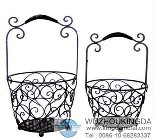 decorative-metal-baskets